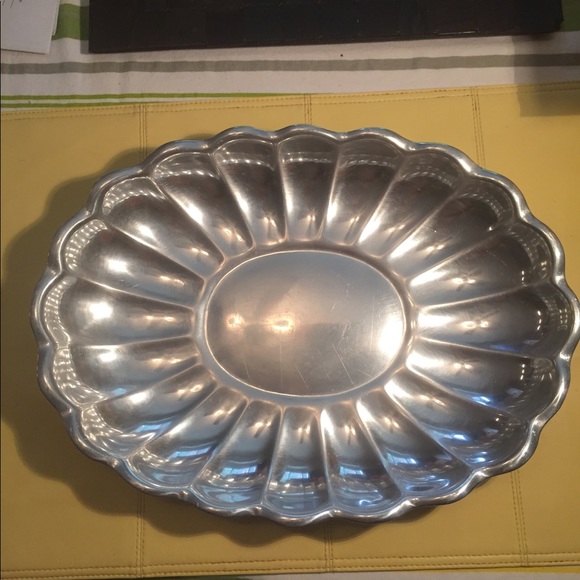 Serving platter - Picture 1 of 2